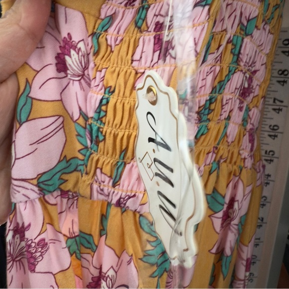 ⚪️ NWT AUW Yellow Floral Midi Dress NWT Size L - Picture 7 of 8